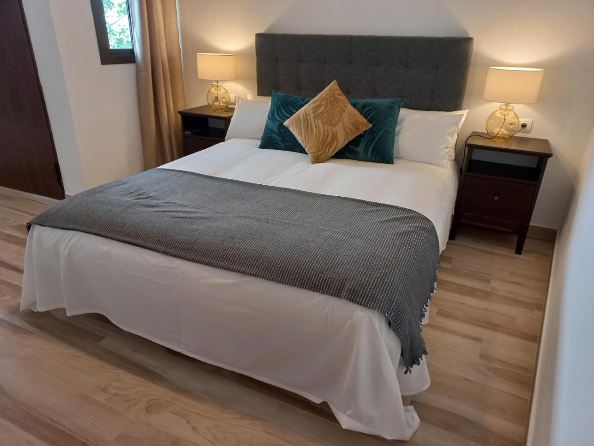 סהרה דה לה סיירה Casa Rural Aguilas Home Zhr מראה חיצוני תמונה